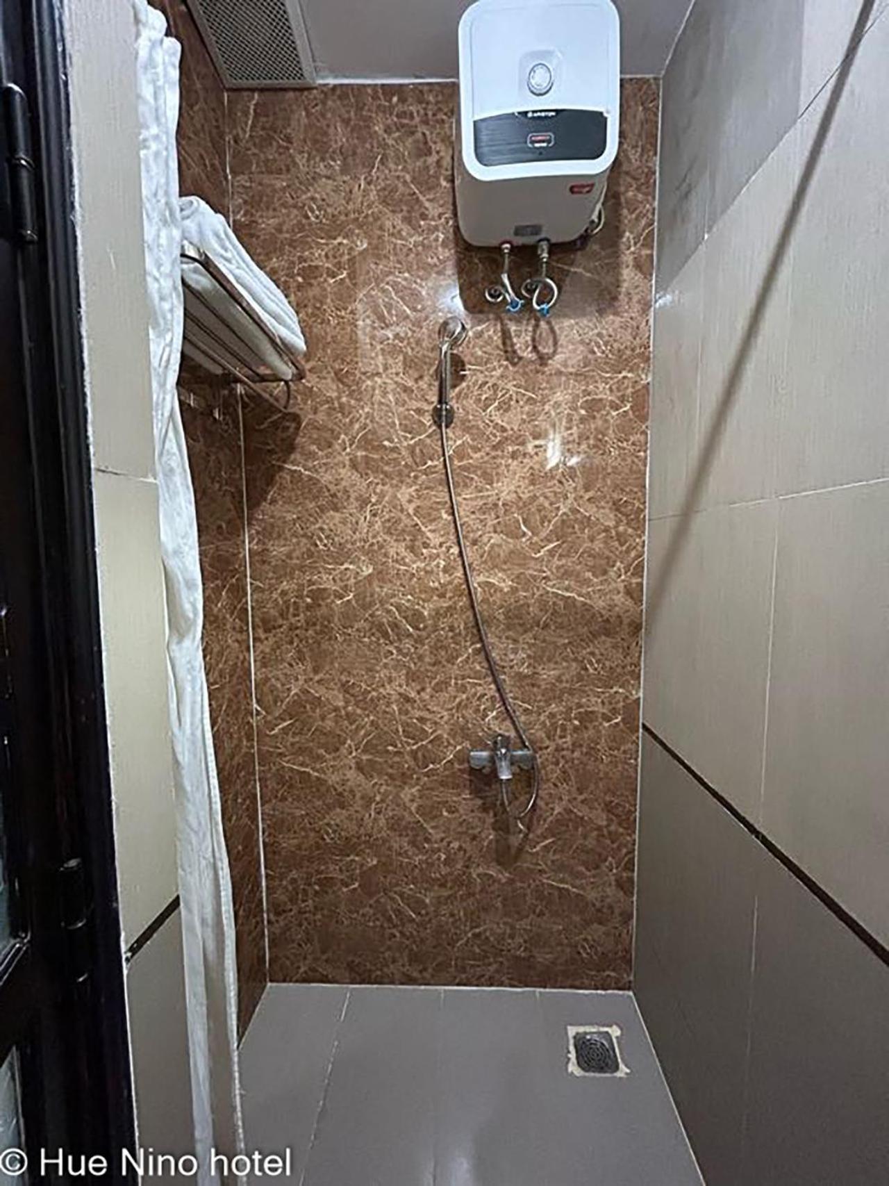 Hue Nino Hotel Quarto foto